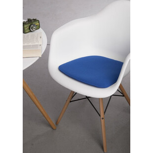Poduszka dekoracyjna na krzesło Arm Chair niebieska marki D2.Design