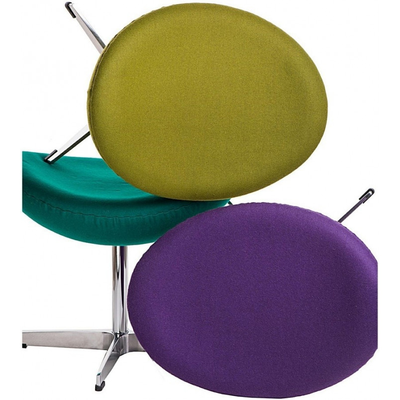 Podnóżek tapicerowany insp. Jajo Chair Jasno fioletowy D2.Design