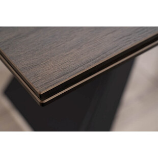 Stół szklany rozkładany Salvadore Ceramic 160x90cm brązowy efekt drewna / czarny mat Signal