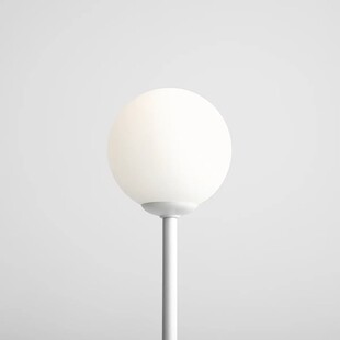 Lampa stołowa szklana kula Pinne biała marki Aldex