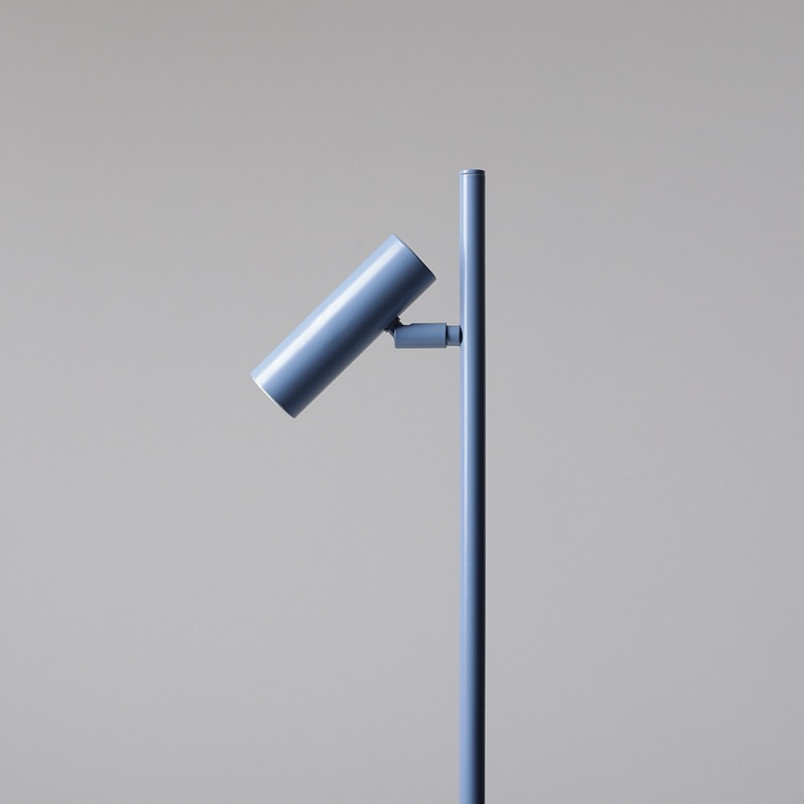 Lampa biurkowa minimalistyczna Trevo niebieska Aldex