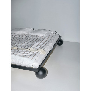Łóżko metalowe designerskie Object089 180x200cm czarne NG Design