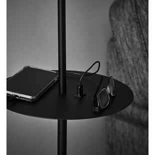 Lampa podłogowa ze stolikiem i USB Linear Czarna marki Markslojd