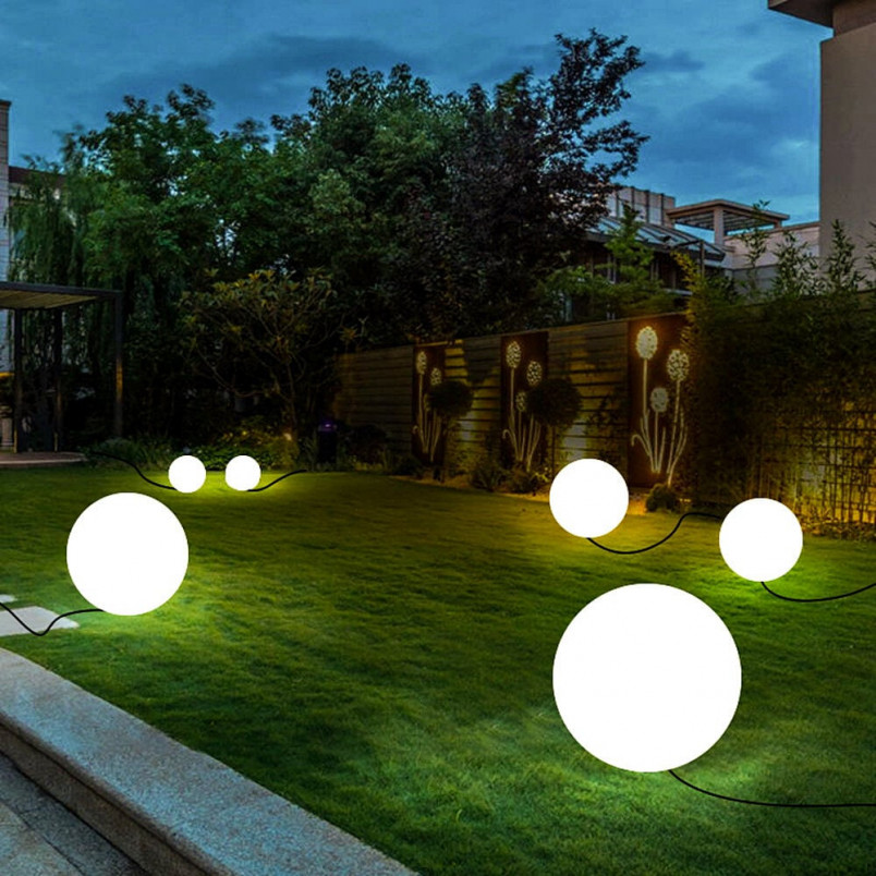 Lampa zewnętrzna kula Ball LED biała 40cm Step Into Design