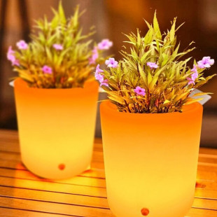 Lampa ogrodowa z donicą Flower Pot LED RGBW 28cm H29cm biała Step Into Design