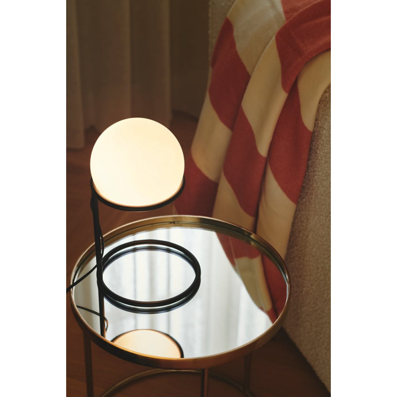 Lampa stołowa szklana kula Wilson opal / czarny Nordlux