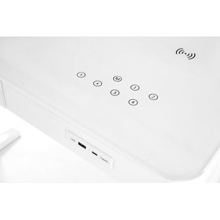 Biurko z funkcją regulacji wysokości i usb B52 120x60cm białe Halmar