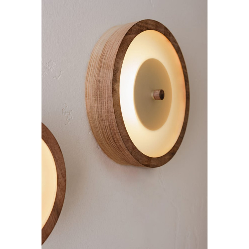 Kinkiet drewniany okrągły Bugie LED 23cm orzech / opal LoftLight