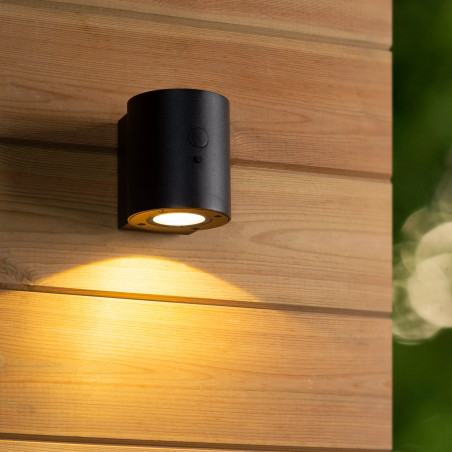 Kinkiet solarny z czujnikiem zmierzchu Perth LED czarny Lucide