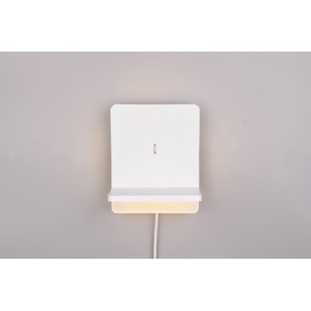 Kinkiet nowoczesny z półką usb i ładowaniem indukcyjnym Fairfield LED biały mat Trio