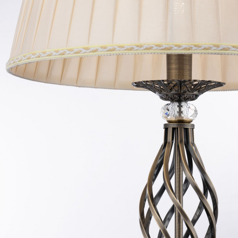 Lampa podłogowa antyczna z abażurem Grace beż / brąz Maytoni