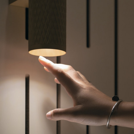 Kinkiet góra-dół z dekoracyjnym kloszem Focus Design czarny Maytoni