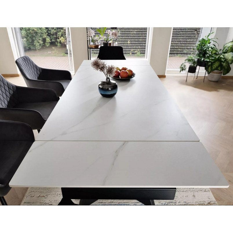 Stół rozkładany ceramiczny Laconi 160-220x90cm biały mat efekt marmuru / czarny Signal