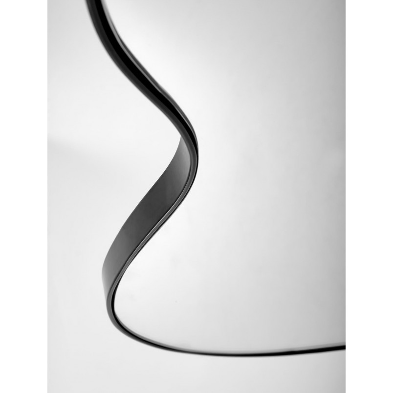 Lustro ścienne o nieregularnym kształcie Essent 90x56cm czarna rama Halmar