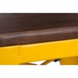 Hoker metalowy z drewnianym siedziskiem Paris Wood 75 żółty/sosna orzech marki D2.Design