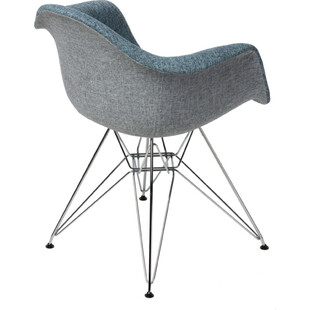 Krzesło tapicerowane z podłokietnikami P018 DAR Duo niebieski/chrom marki D2.Design