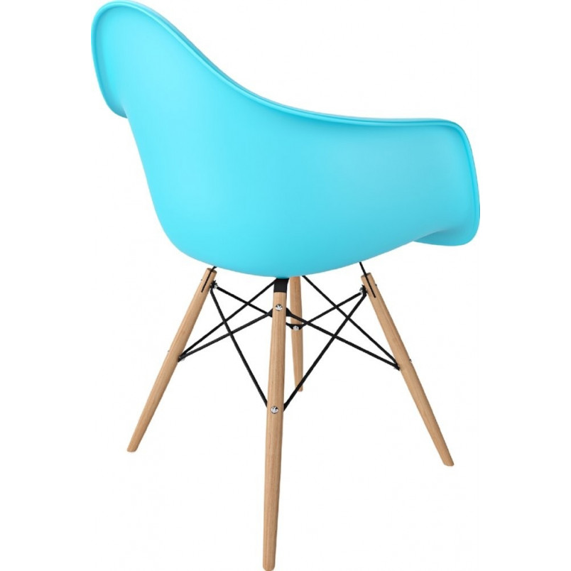 Krzesło kubełkowe z podłokietnikami P018W PP jasny niebieski/buk marki D2.Design