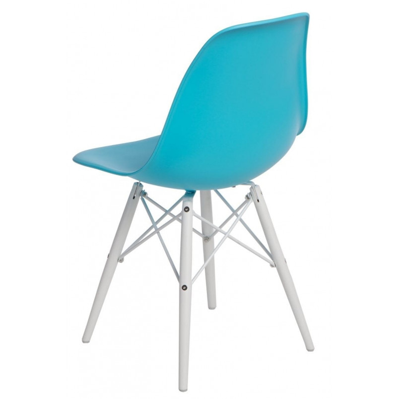 Krzesło z tworzywa P016W PP jasny niebieski/biały marki D2.Design