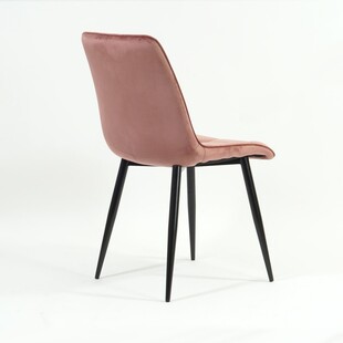 Krzesło welurowe pikowane Chic Velvet różowe marki Signal