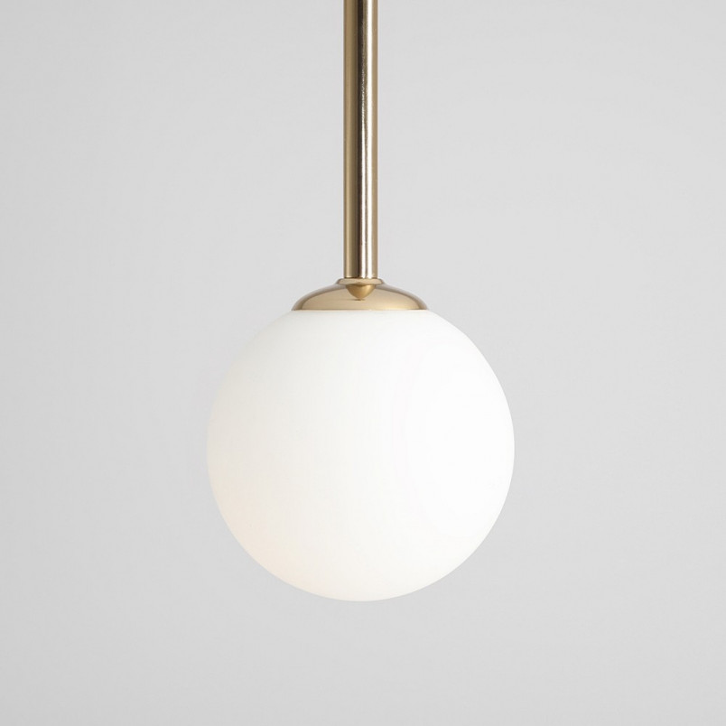 Lampa sufitowa szklana kula Pinne Medium 14 biało-złota marki Aldex