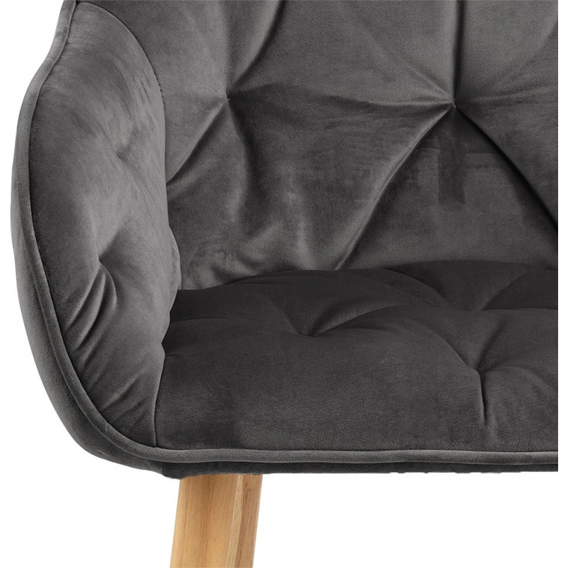 Krzesło welurowe pikowane Brooke Wood szare marki Actona