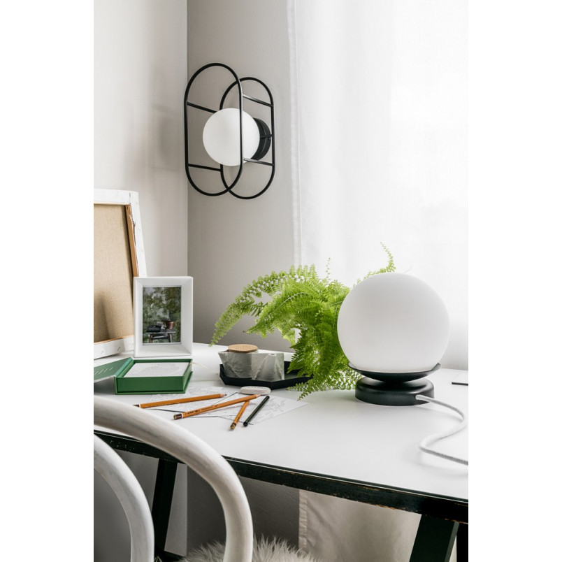 Lampa stołowa szklana kula Kuul biało-czarna marki Ummo