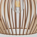 Skandynawska lampa ze sklejki wisząca Graal 35 PLYstudio do kuchni